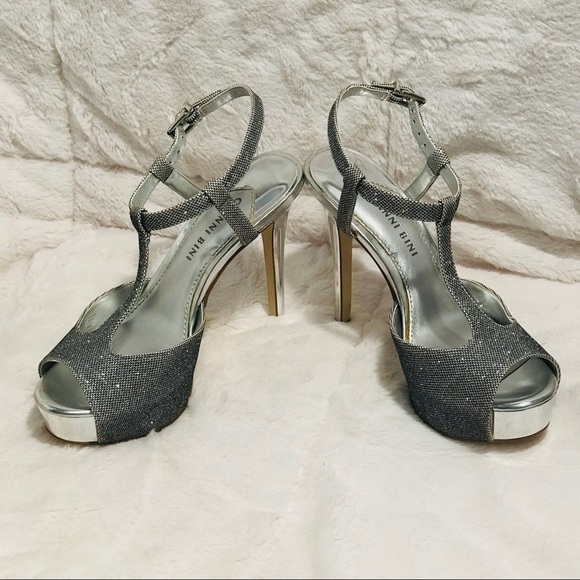 Gianni Bini platform heels- Silver - Picture 7 of 8